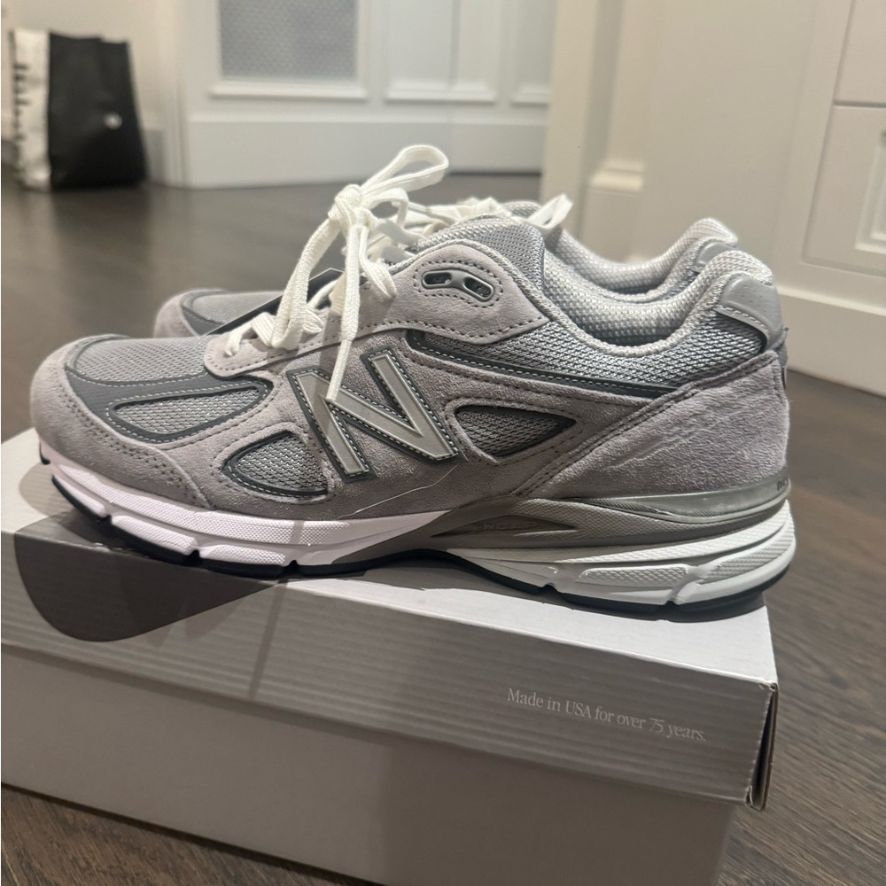 New Balance Lifestyle Sneakers in Gray Sz 9 Men’s